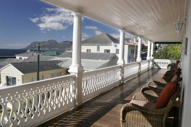 The Inn At Castle Hill