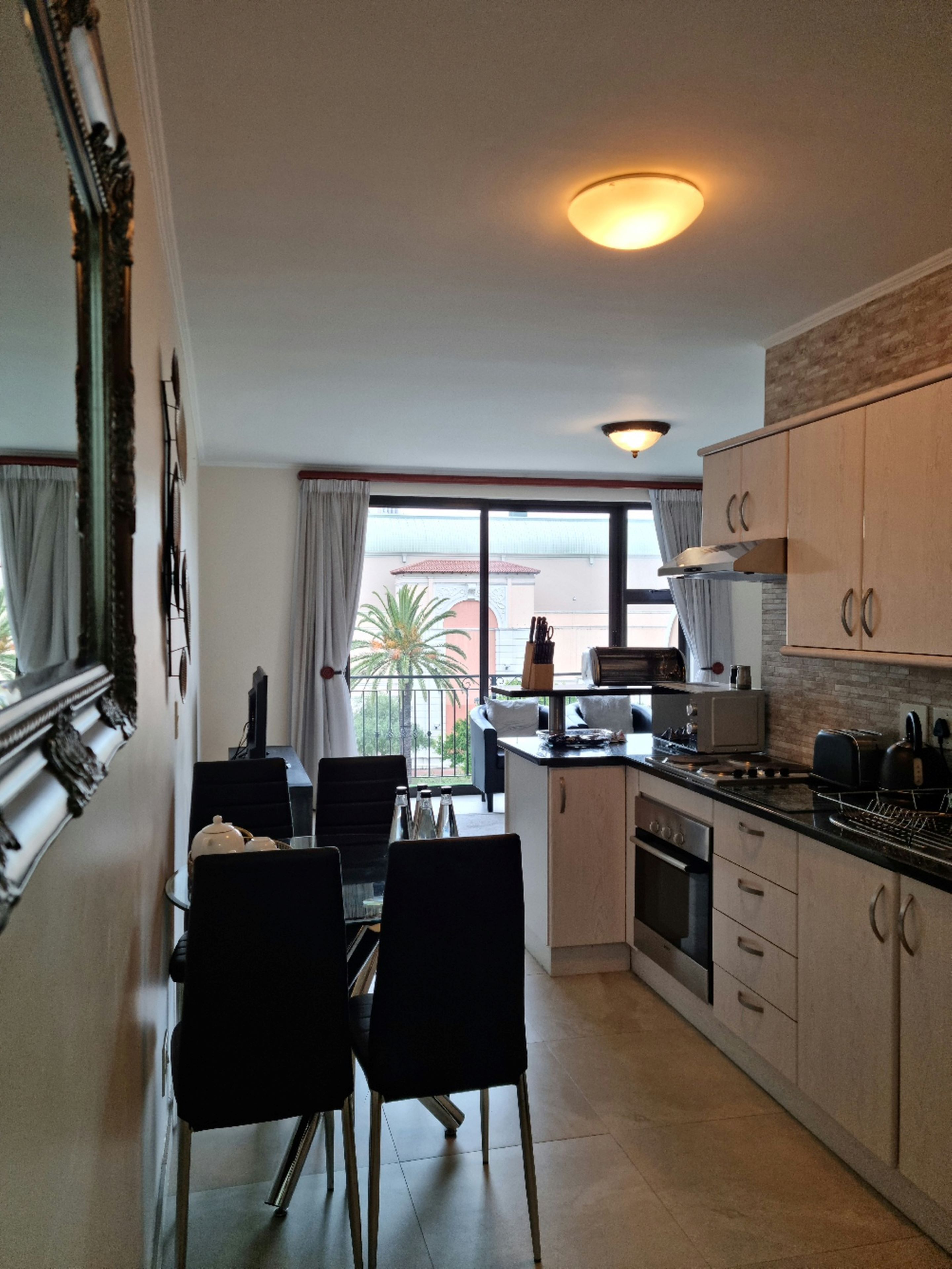 The Island Club by Smart City Stays