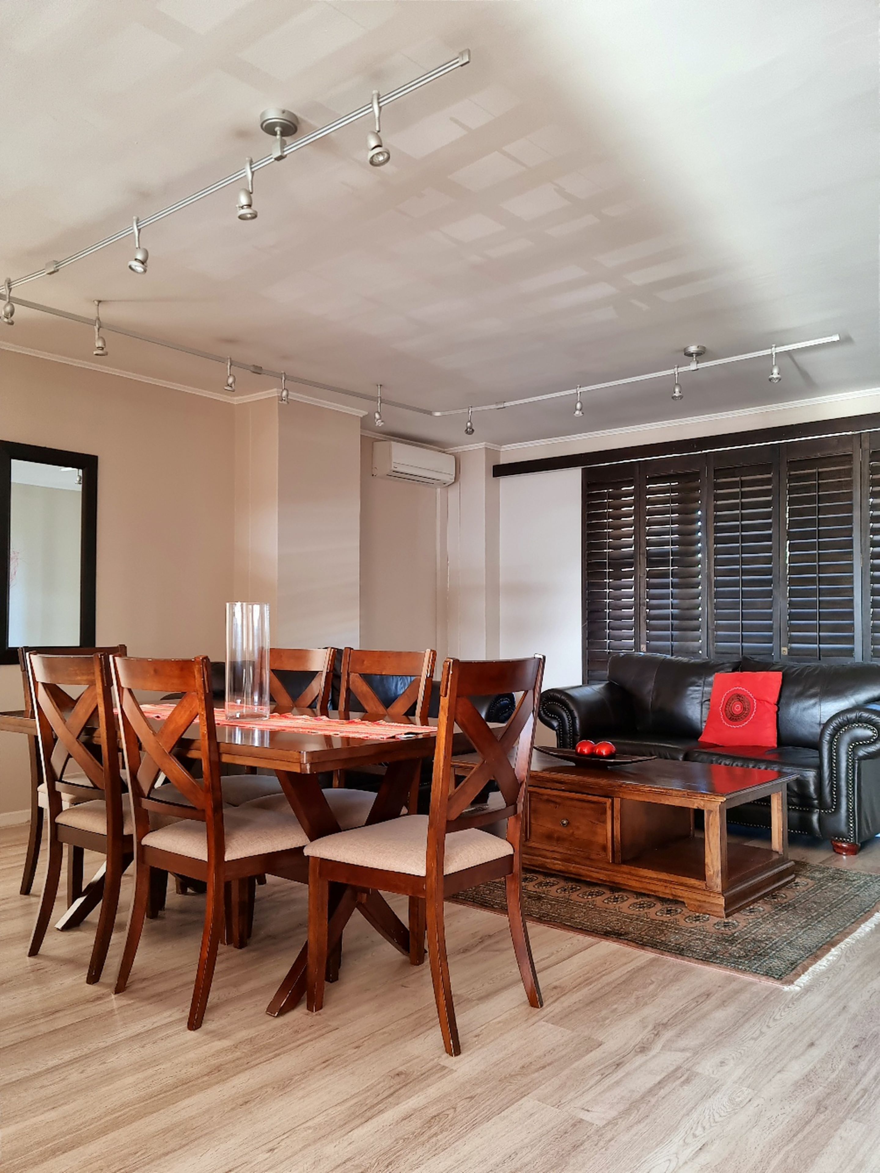 The Island Club by Smart City Stays