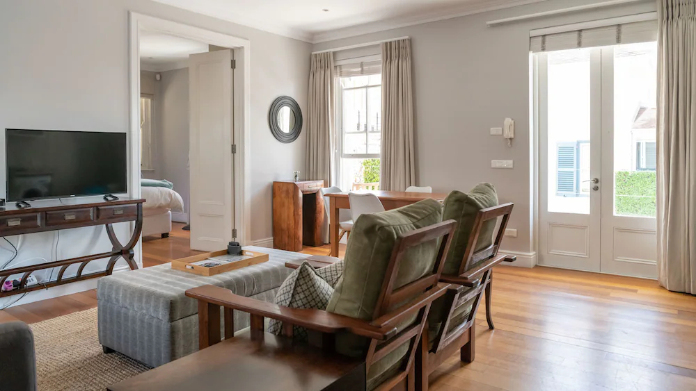The Majestic Apartment