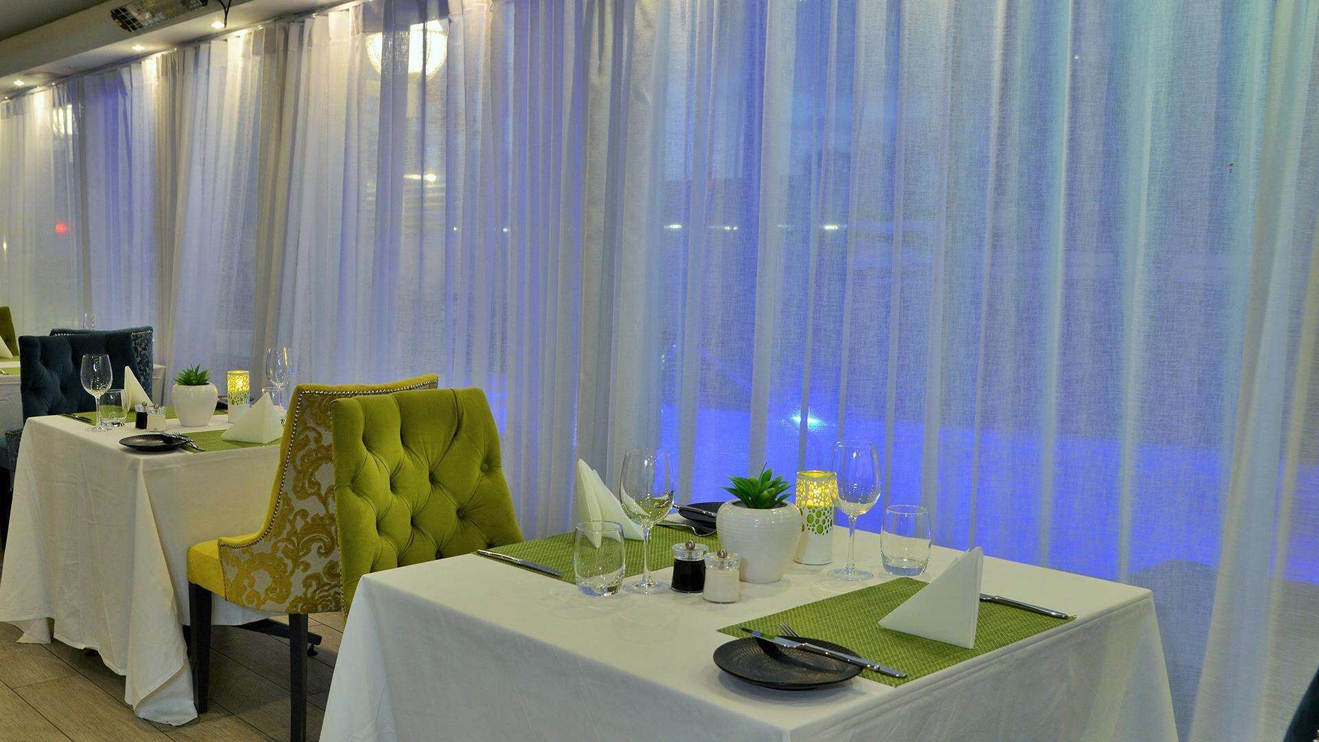 The Peninsula All-Suite Hotel