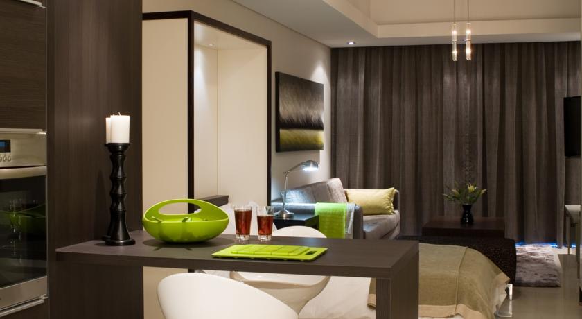 The Residences Crystal Towers