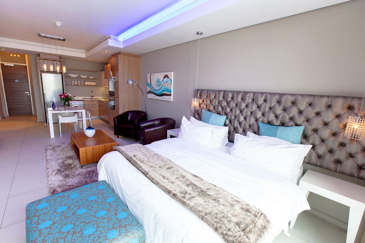 The Residences Crystal Towers
