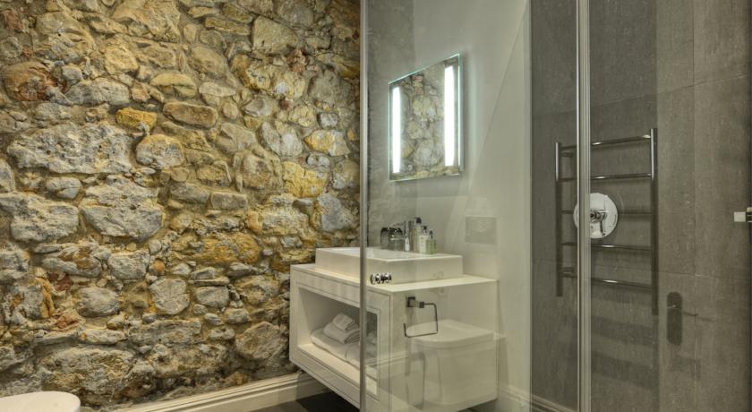 The Three Boutique Hotel