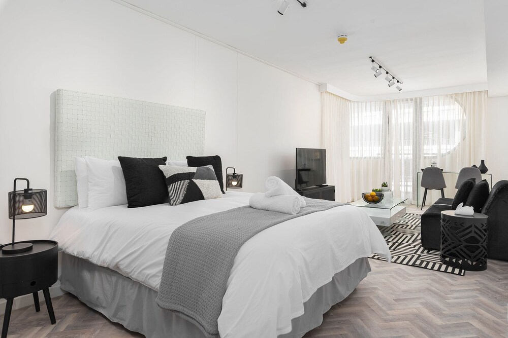 Tuynhuys Luxury Serviced Apartments