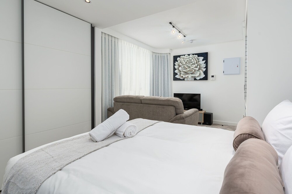 Tuynhuys Luxury Serviced Apartments