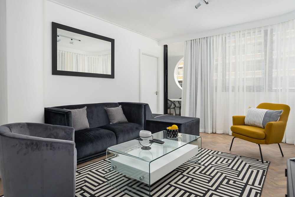 Tuynhuys Luxury Serviced Apartments