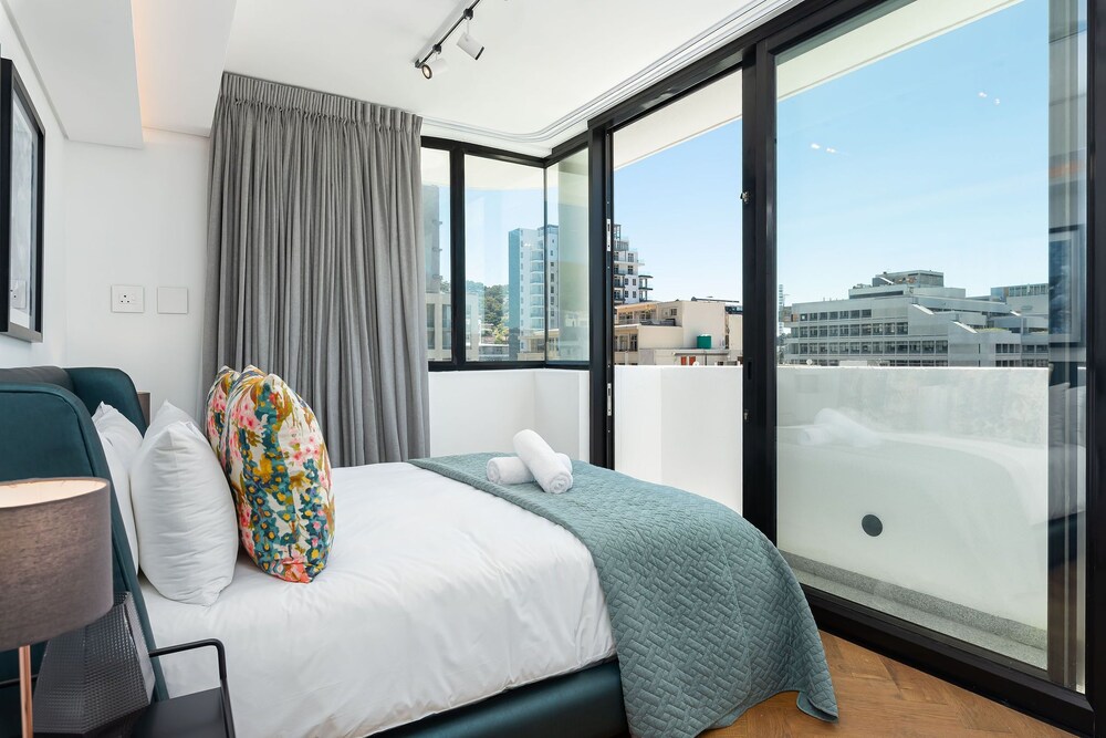 Tuynhuys Luxury Serviced Apartments