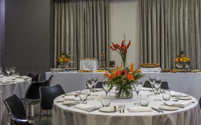 Victoria & Alfred Hotel by Newmark