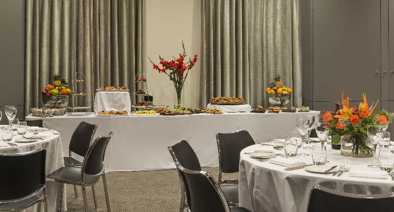 Victoria & Alfred Hotel by Newmark