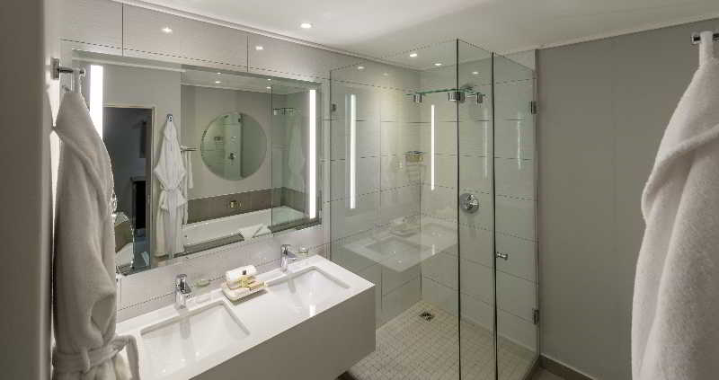 Victoria & Alfred Hotel by Newmark