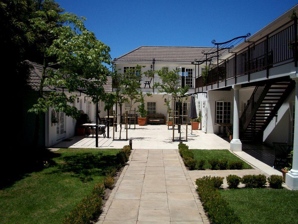 White Lodge Constantia Guest House