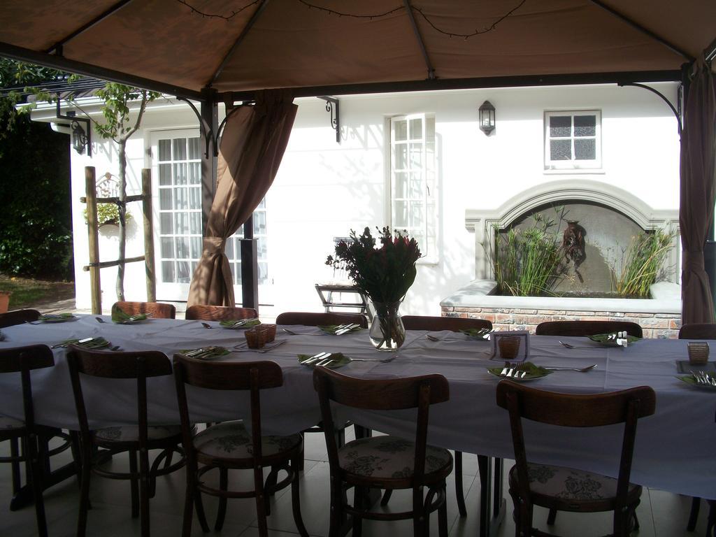 White Lodge Constantia Guest House