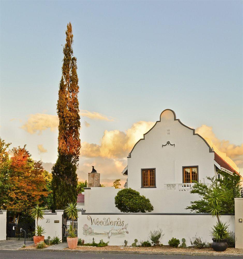 Woodlands Guest House