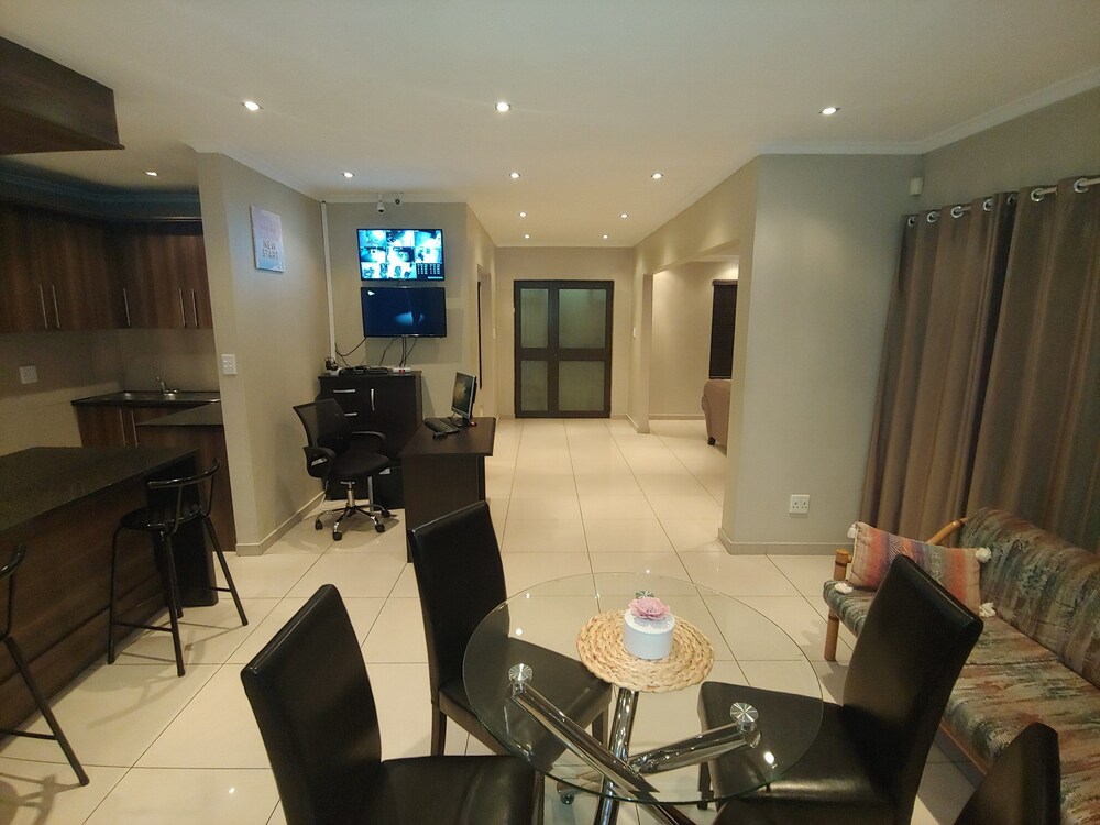 Zenith House Lodge Welgelegen