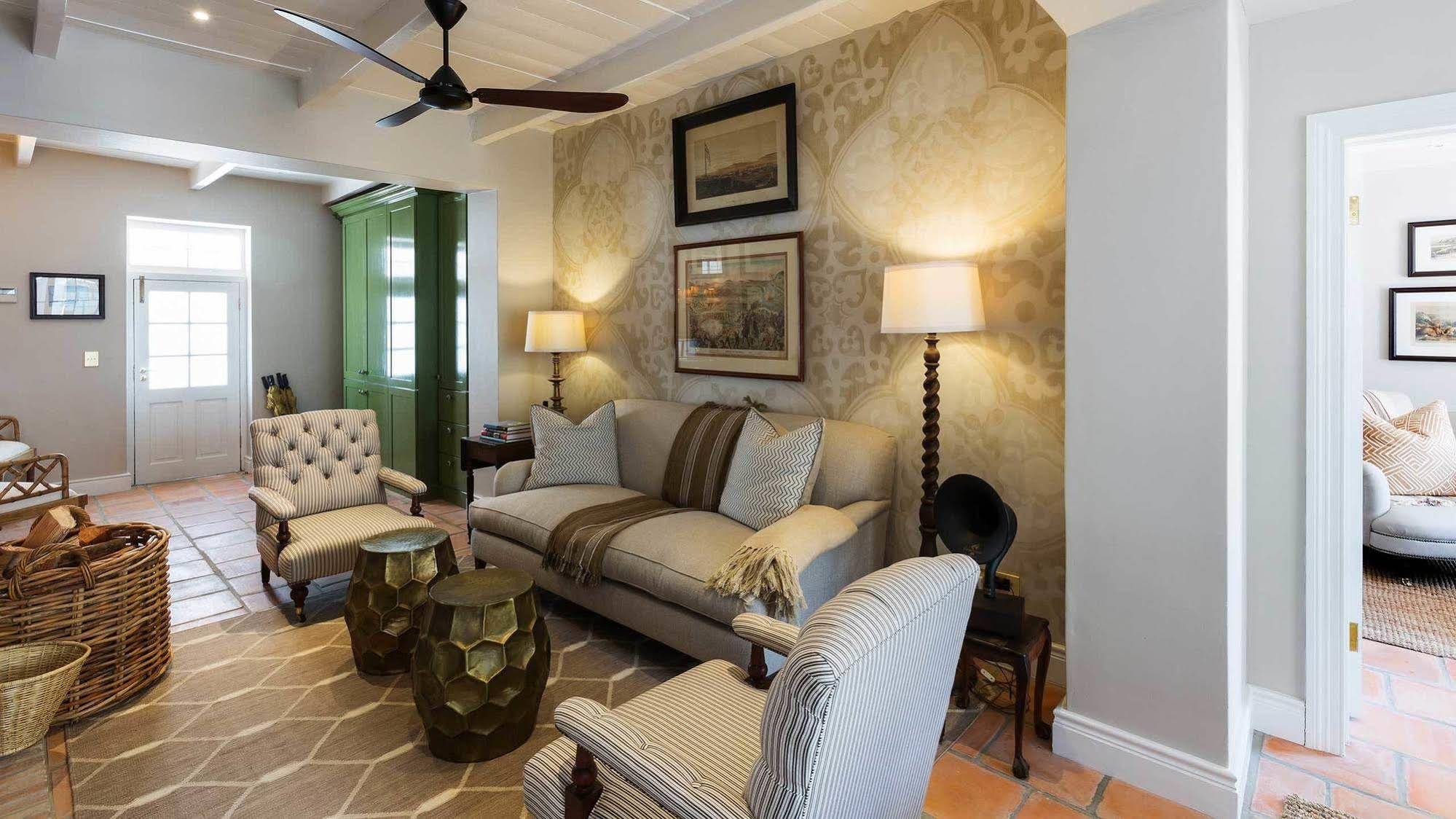 Akademie Street Boutique Hotel & Guesthouses
