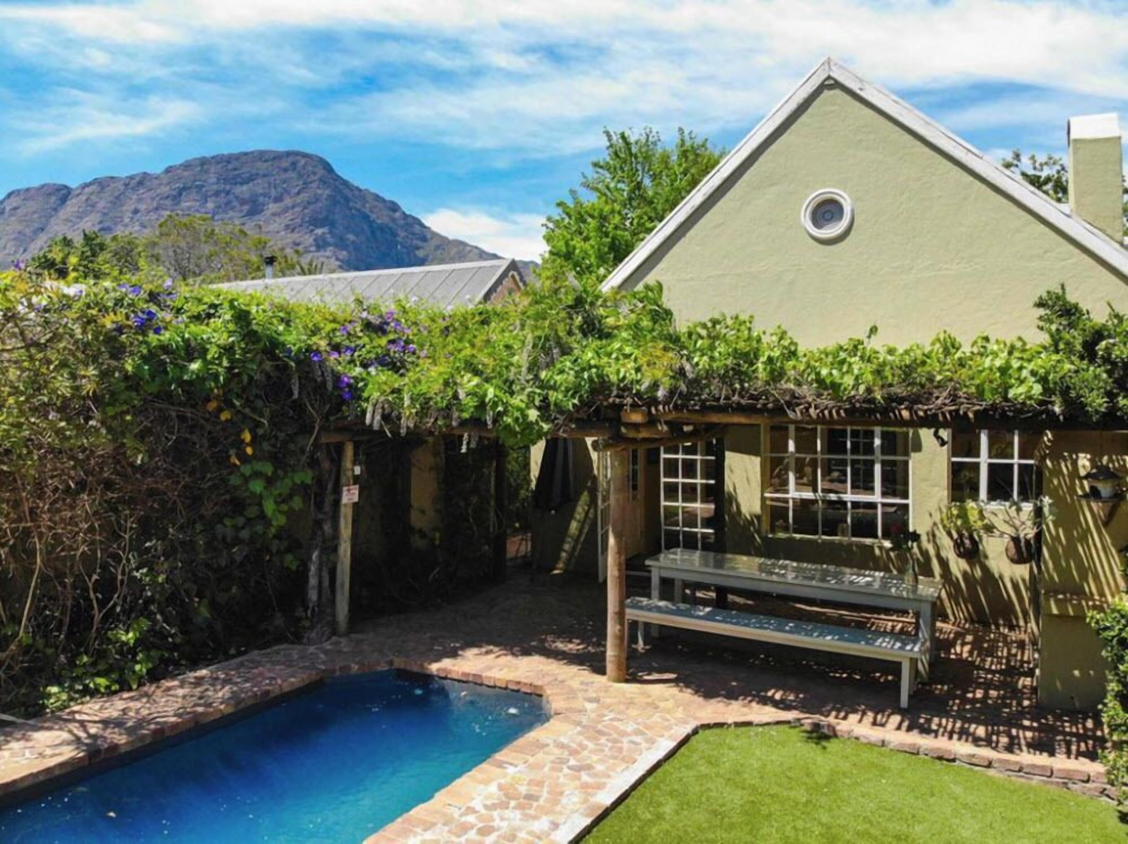 Aloe Corner Franschhoek