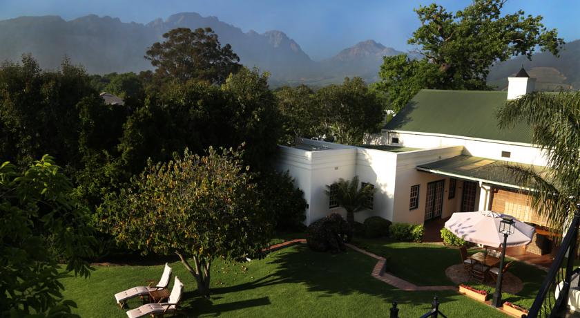 Avondrood Guesthouse