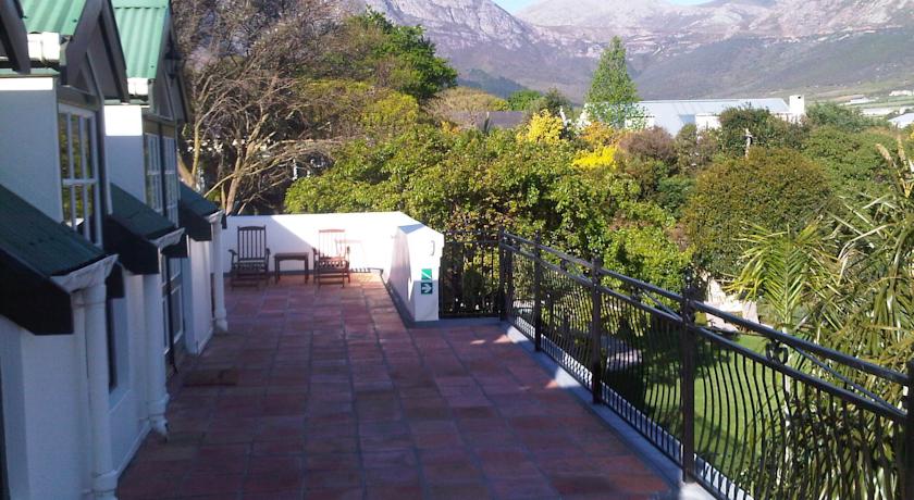 Avondrood Guesthouse