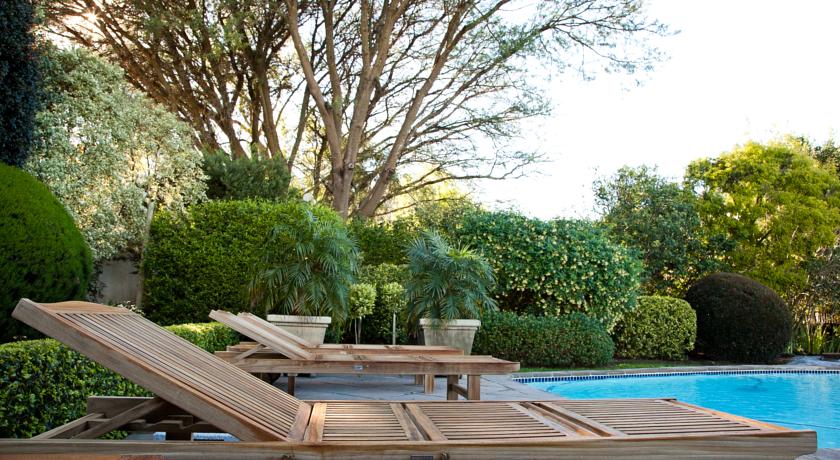 Avondrood Guesthouse