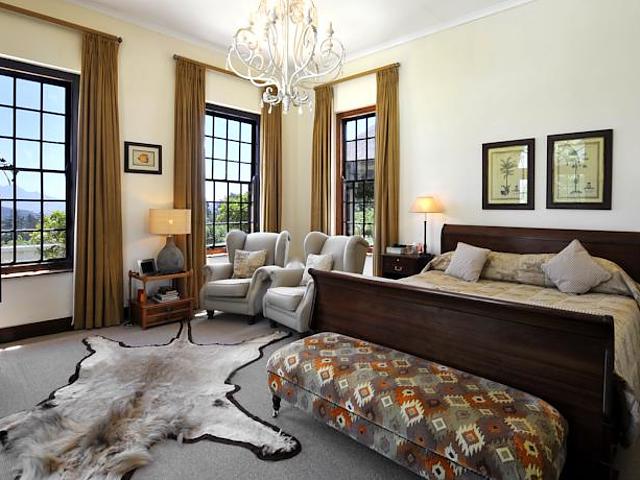 Elephant Lodge