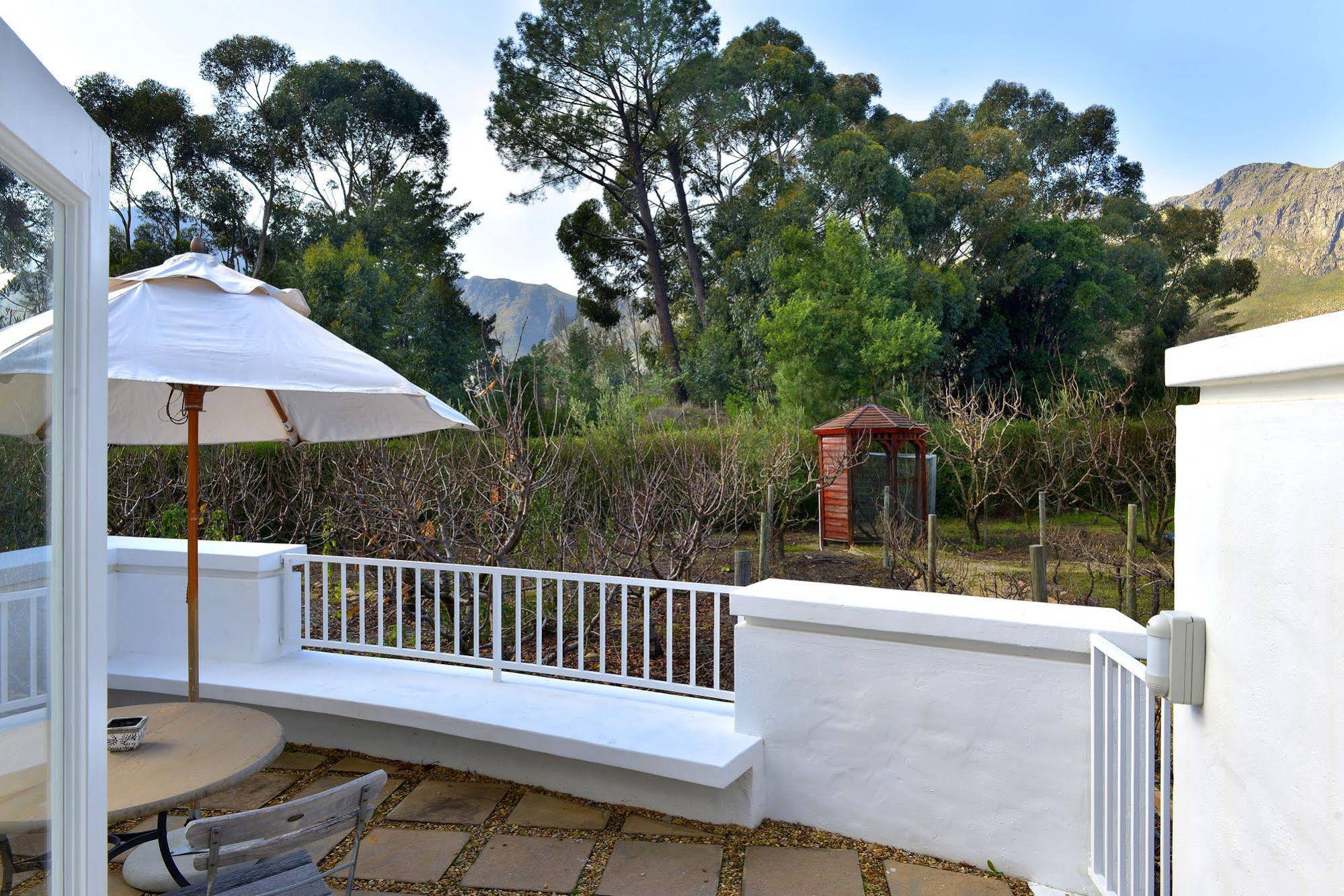 Holden Manz Country House