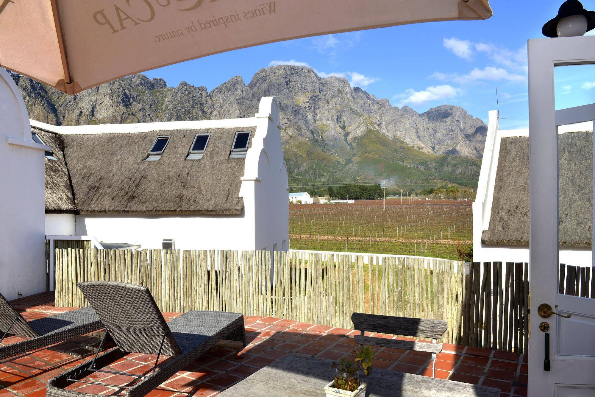 Holden Manz Country House