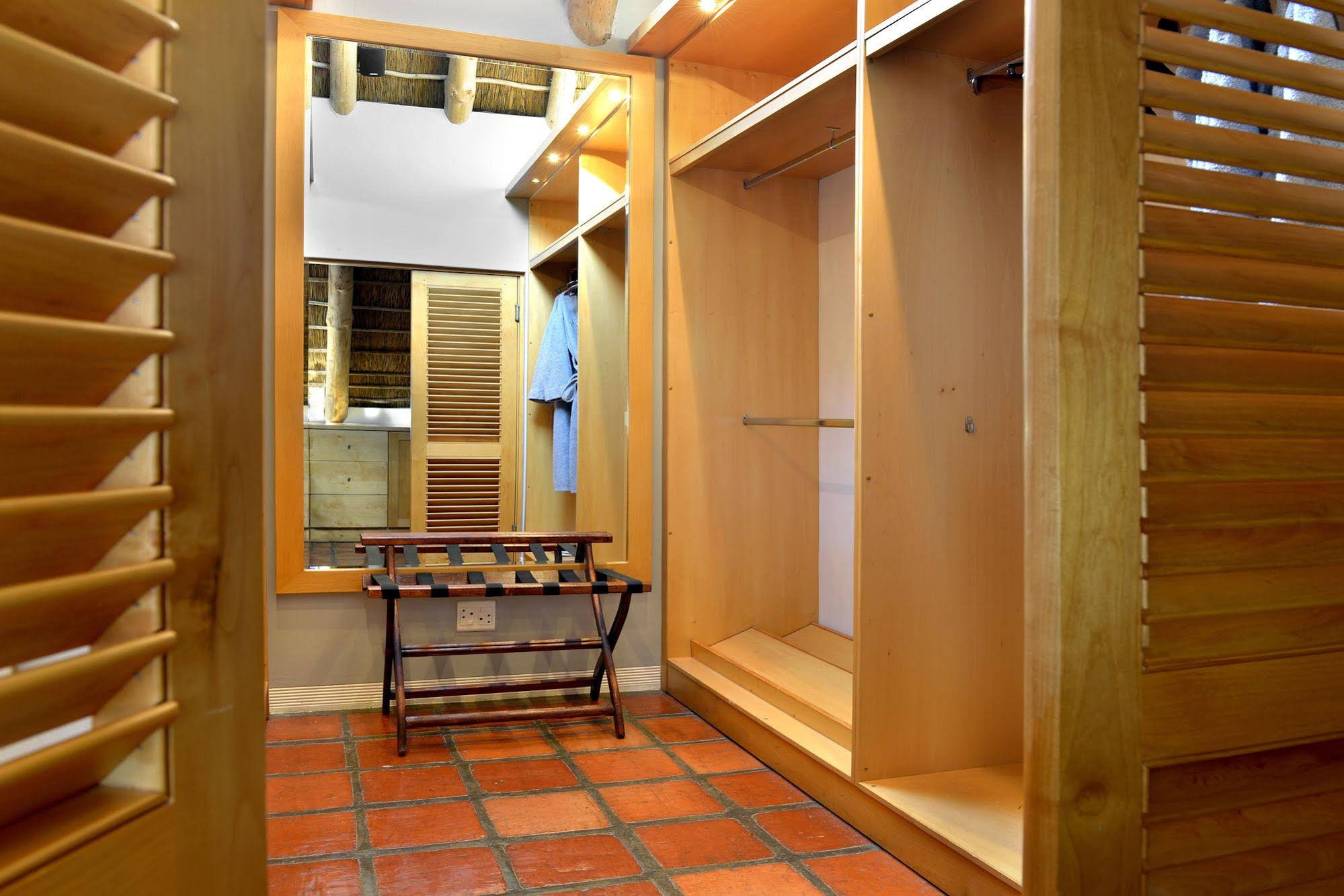 Holden Manz Country House