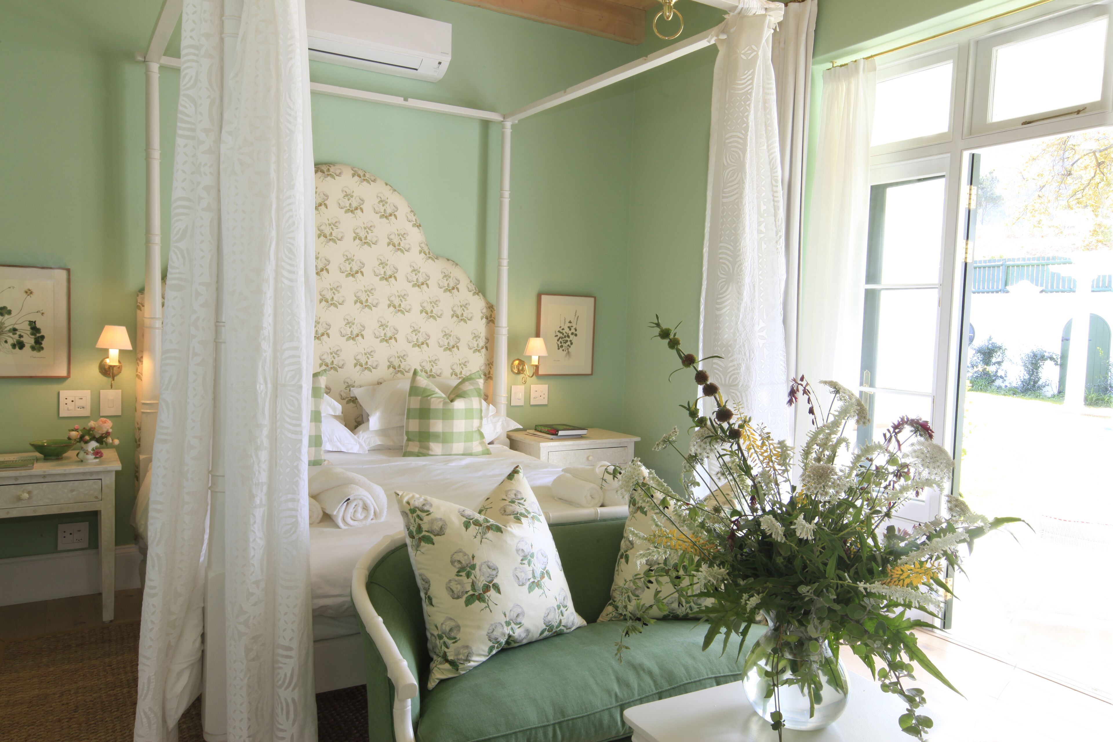 La Cotte The Manor House