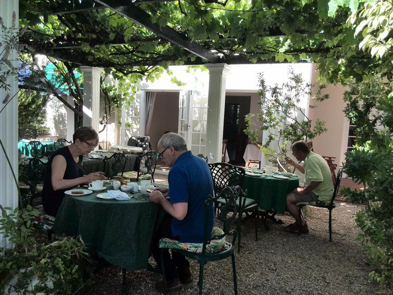 La Fontaine Guest House