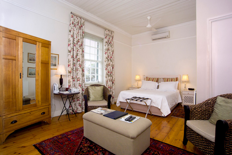 La Fontaine Guest House