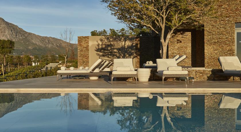 Leeu Estates