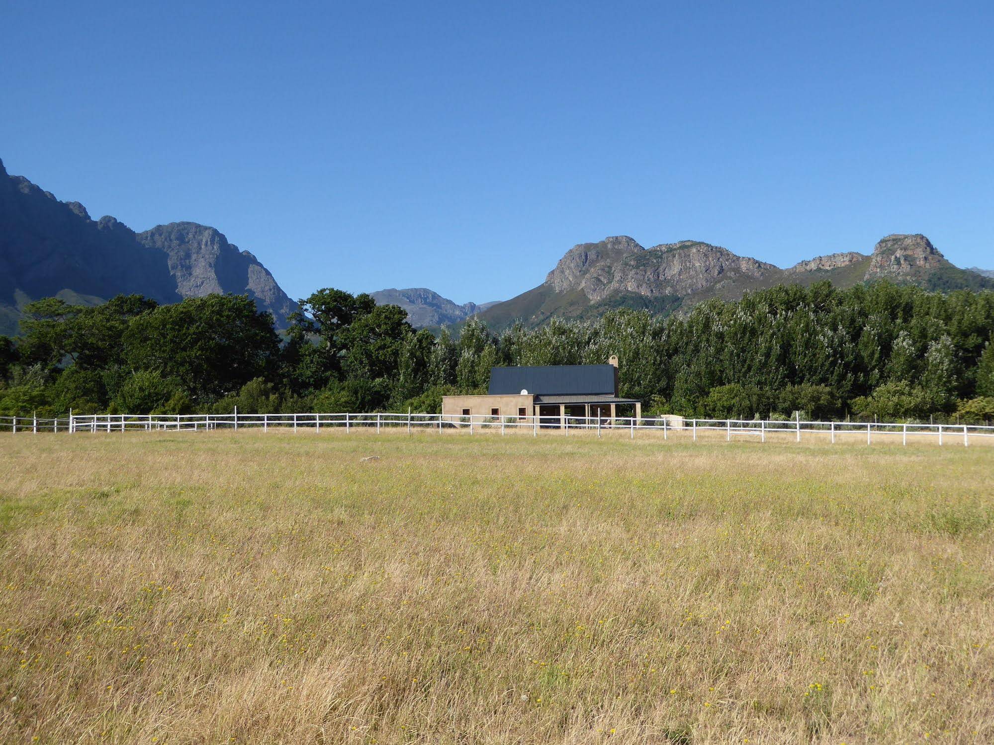 Saddlebrook Cottage