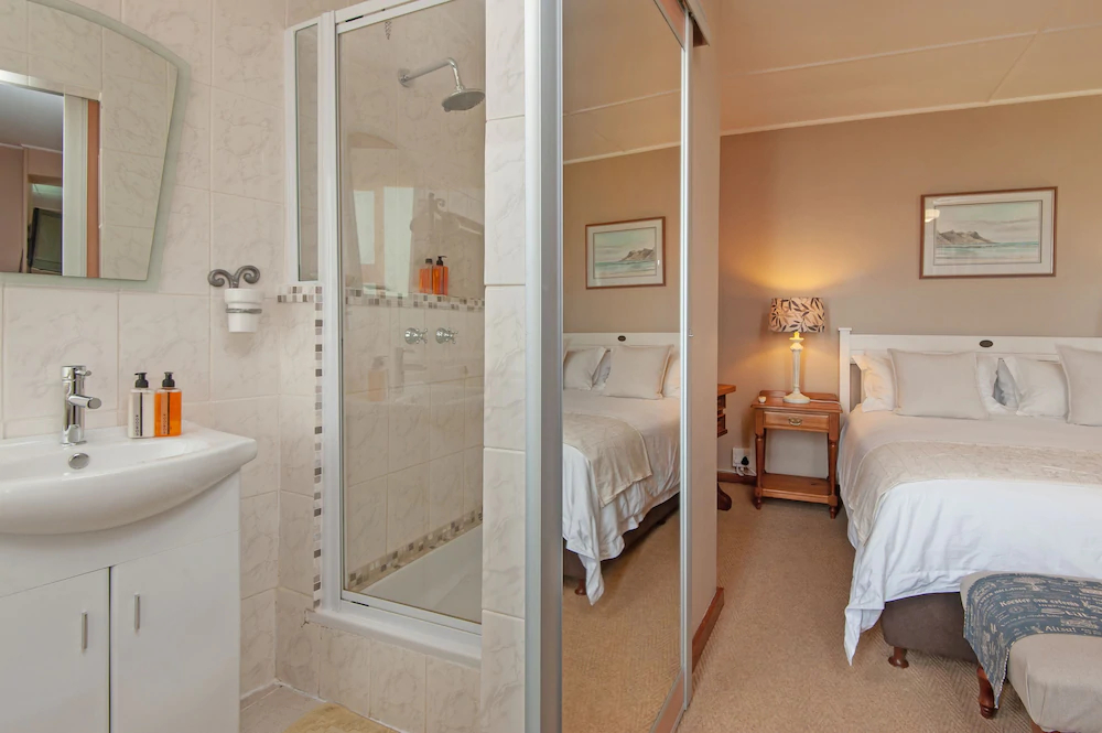 18 On Kloof Bed & Breakfast