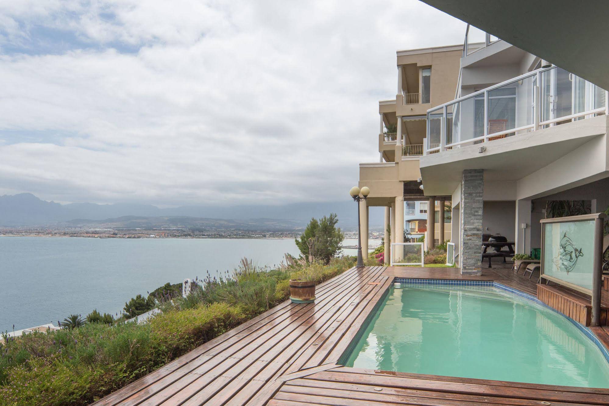 Gordon'S Bay Luxury Apartments
