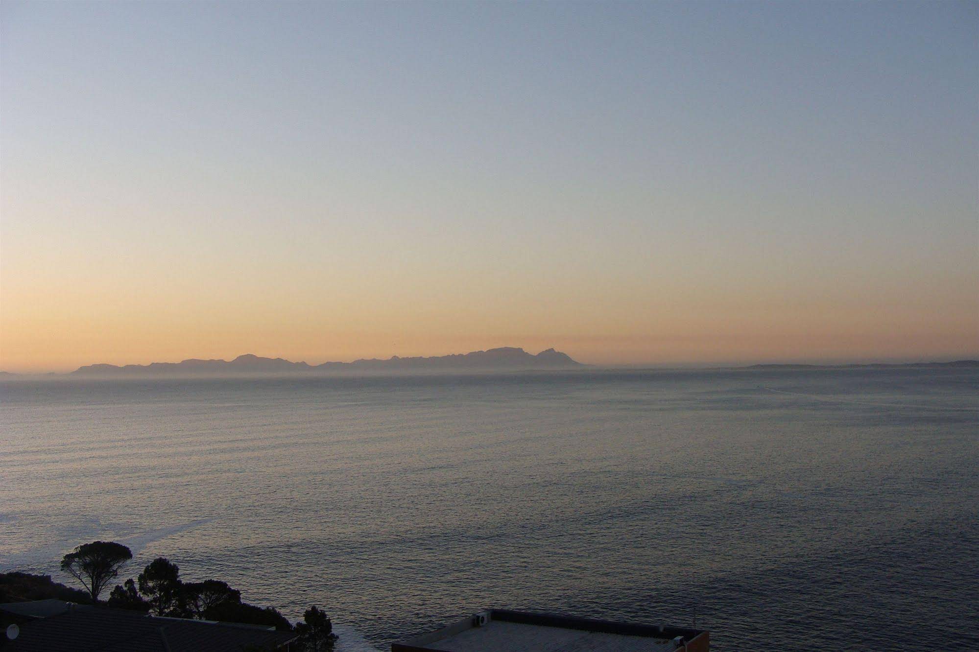 Gordon'S Bay Luxury Apartments