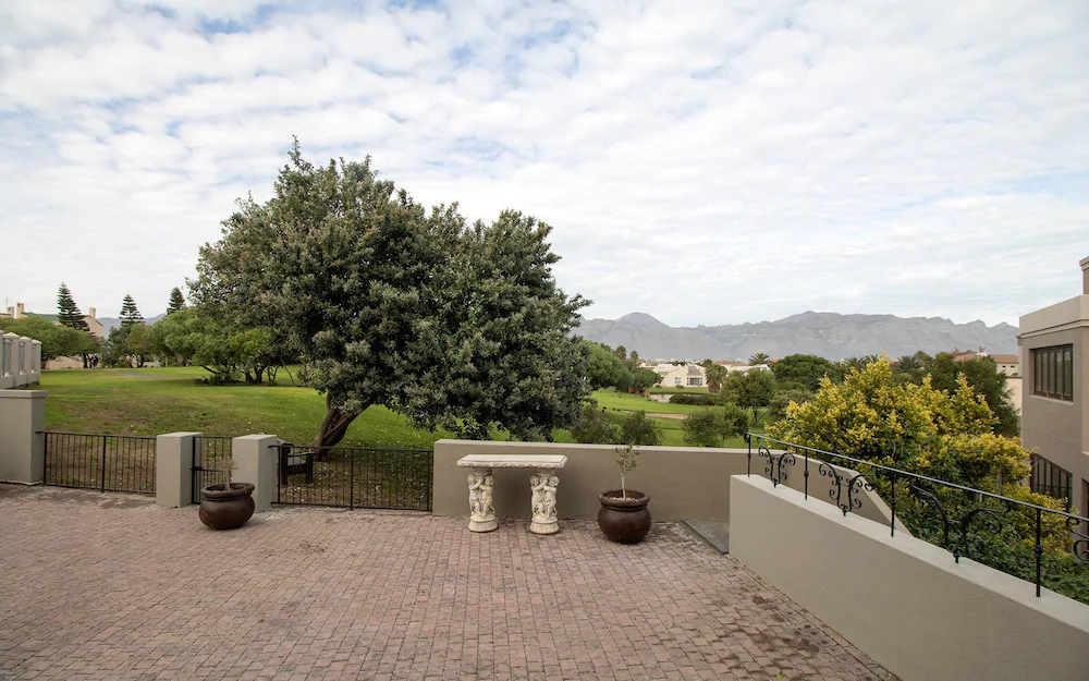 Greenways Golf Cottage