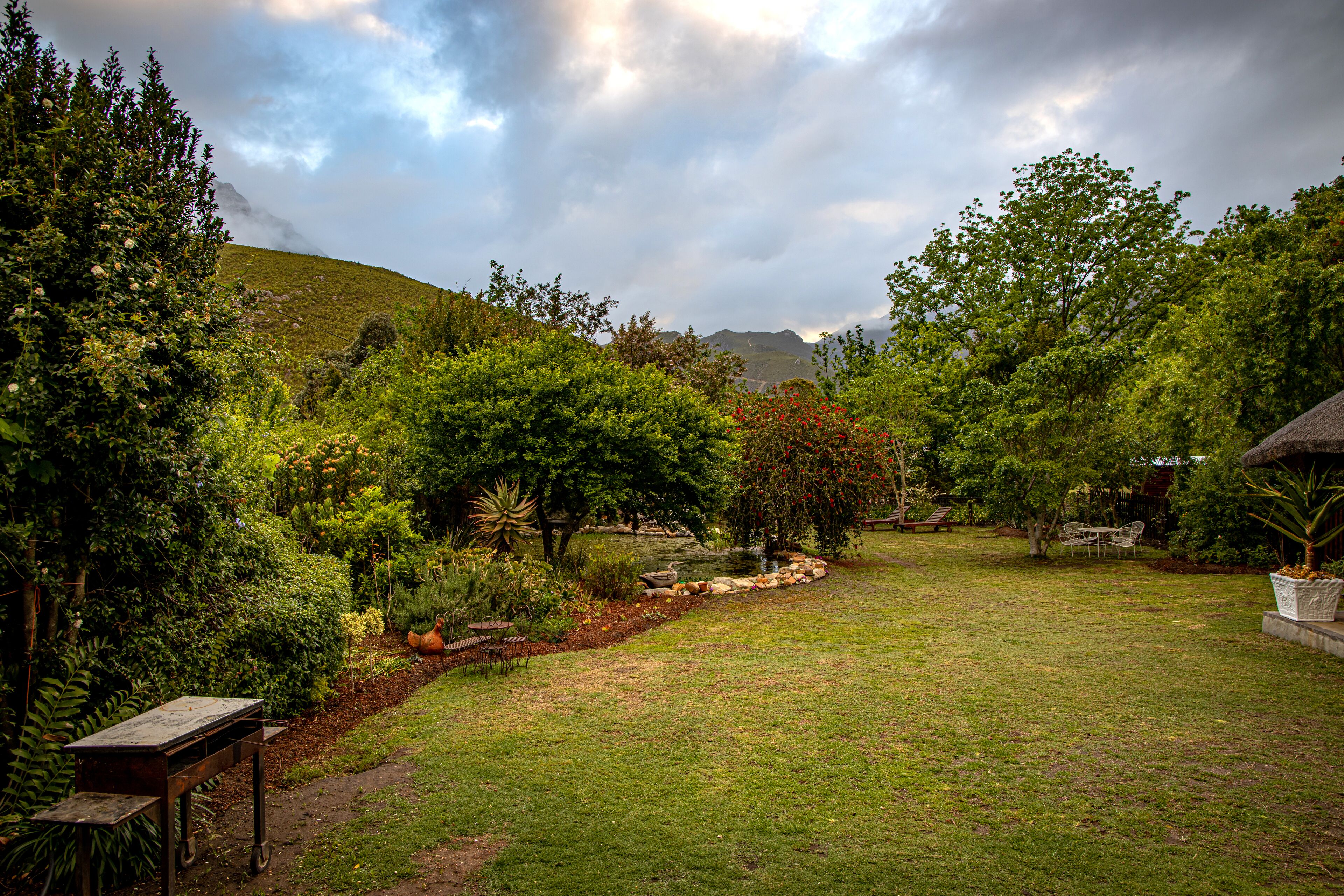 Oak Falls Accomodation