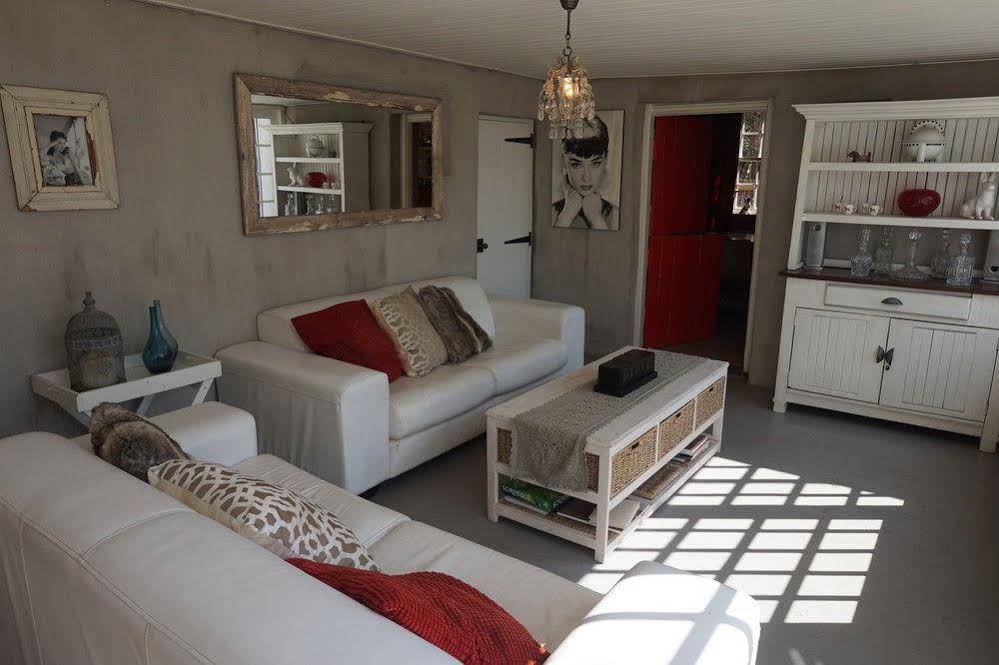 Riverstone House