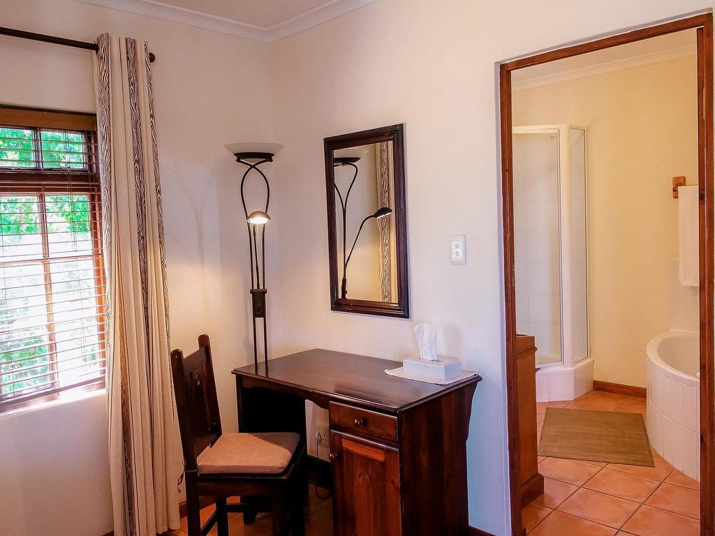 AmaKhosi Guesthouse