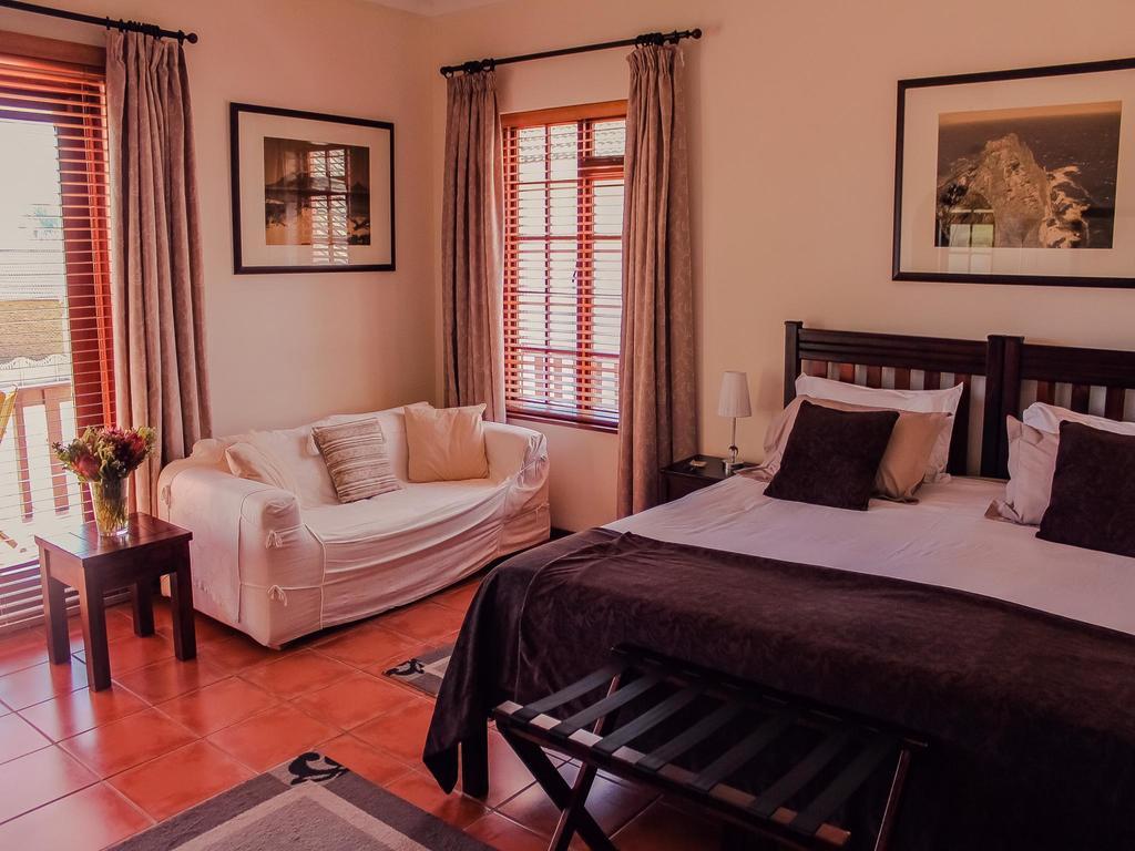 AmaKhosi Guesthouse
