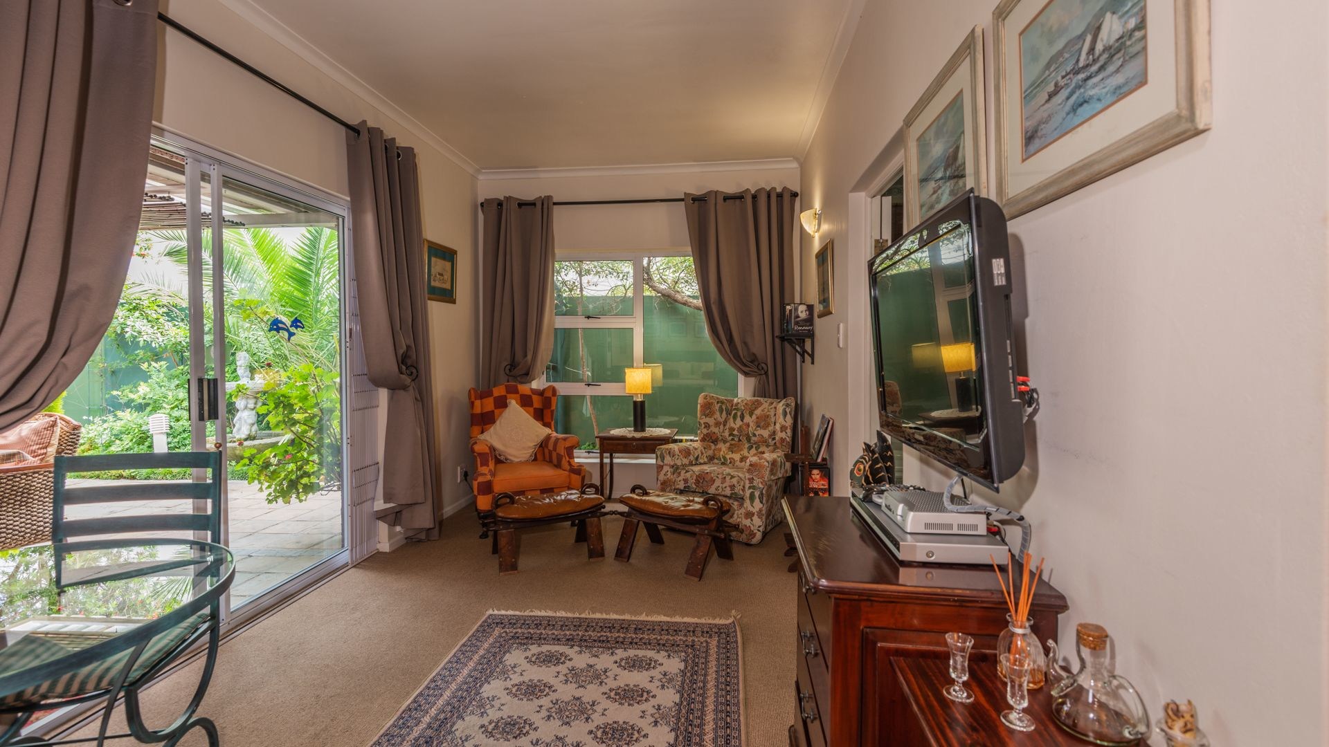 Brown Jug Guest House
