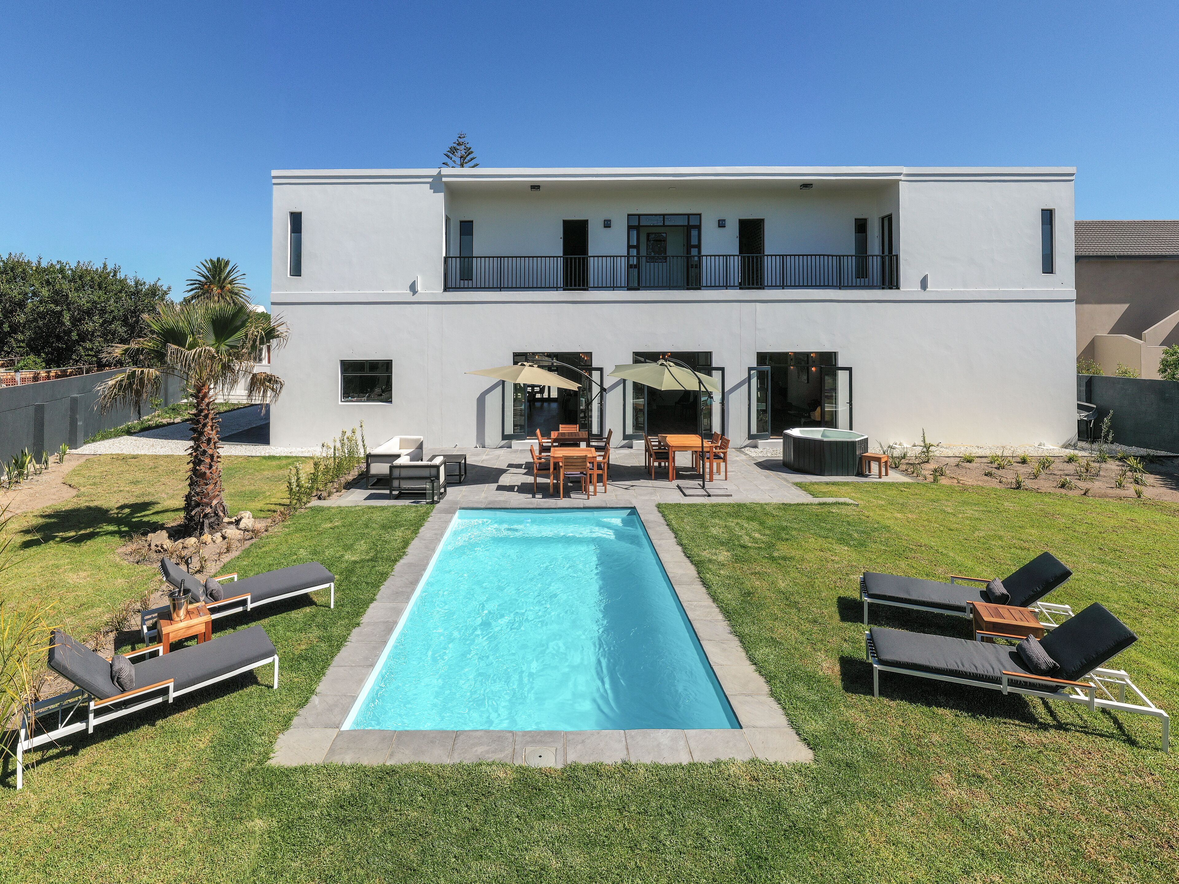 Glow Boutique Suites