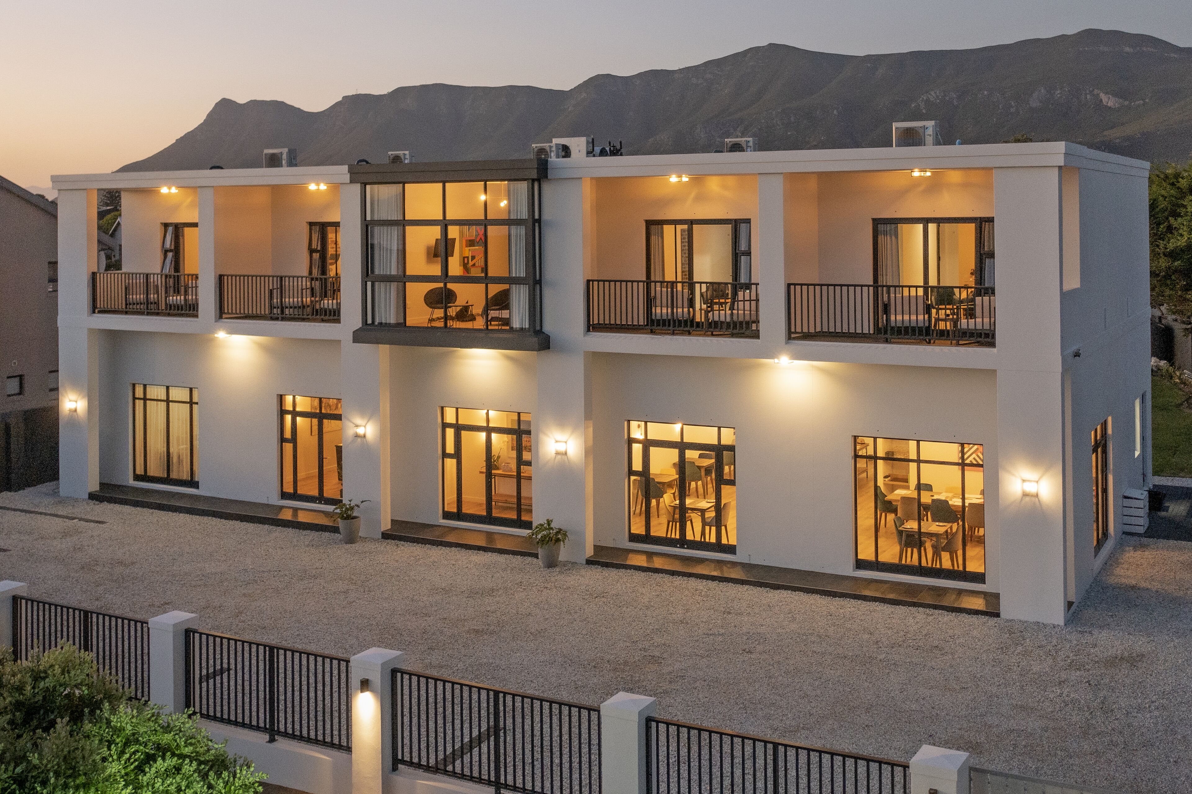 Glow Boutique Suites