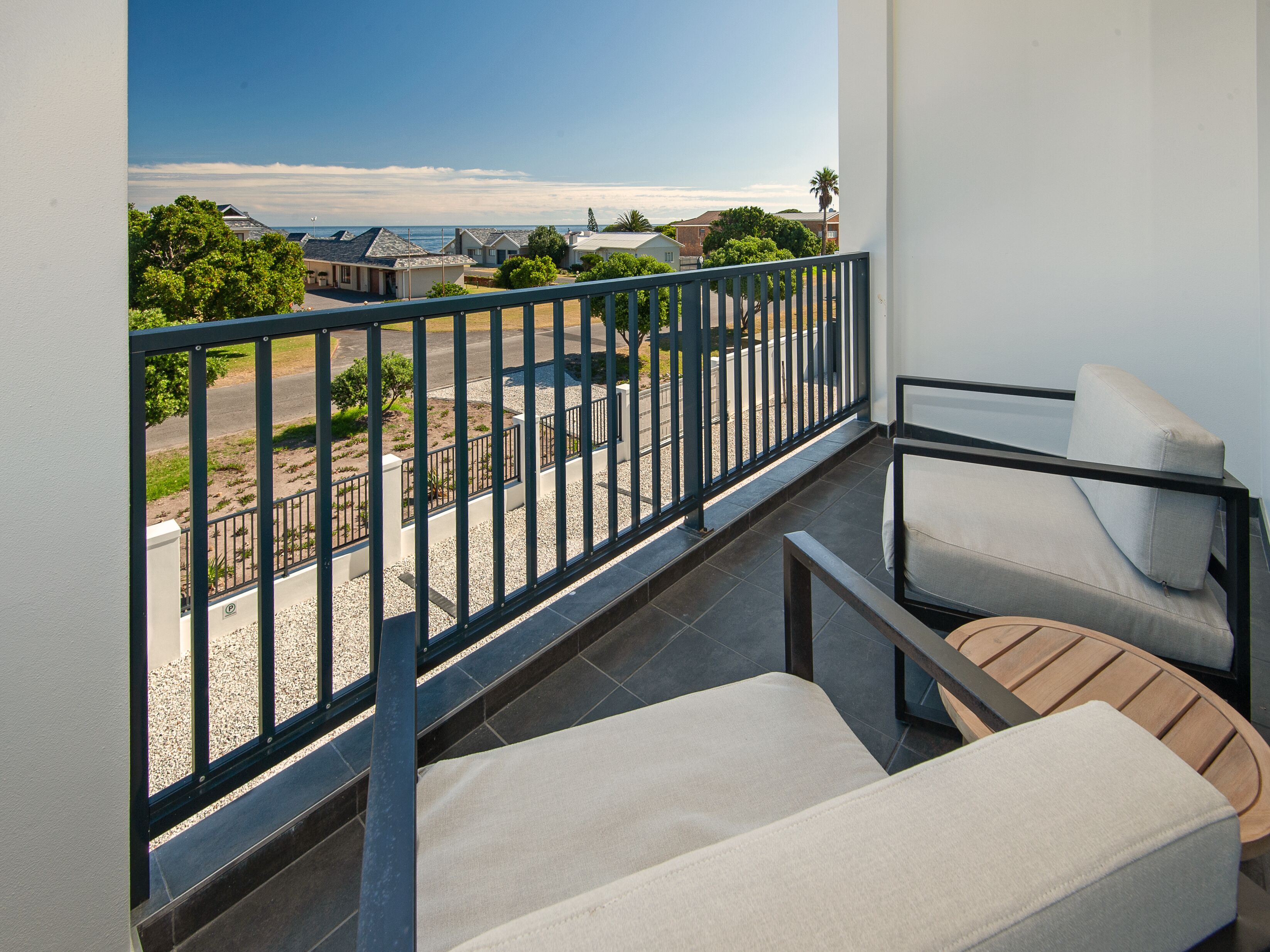 Glow Boutique Suites