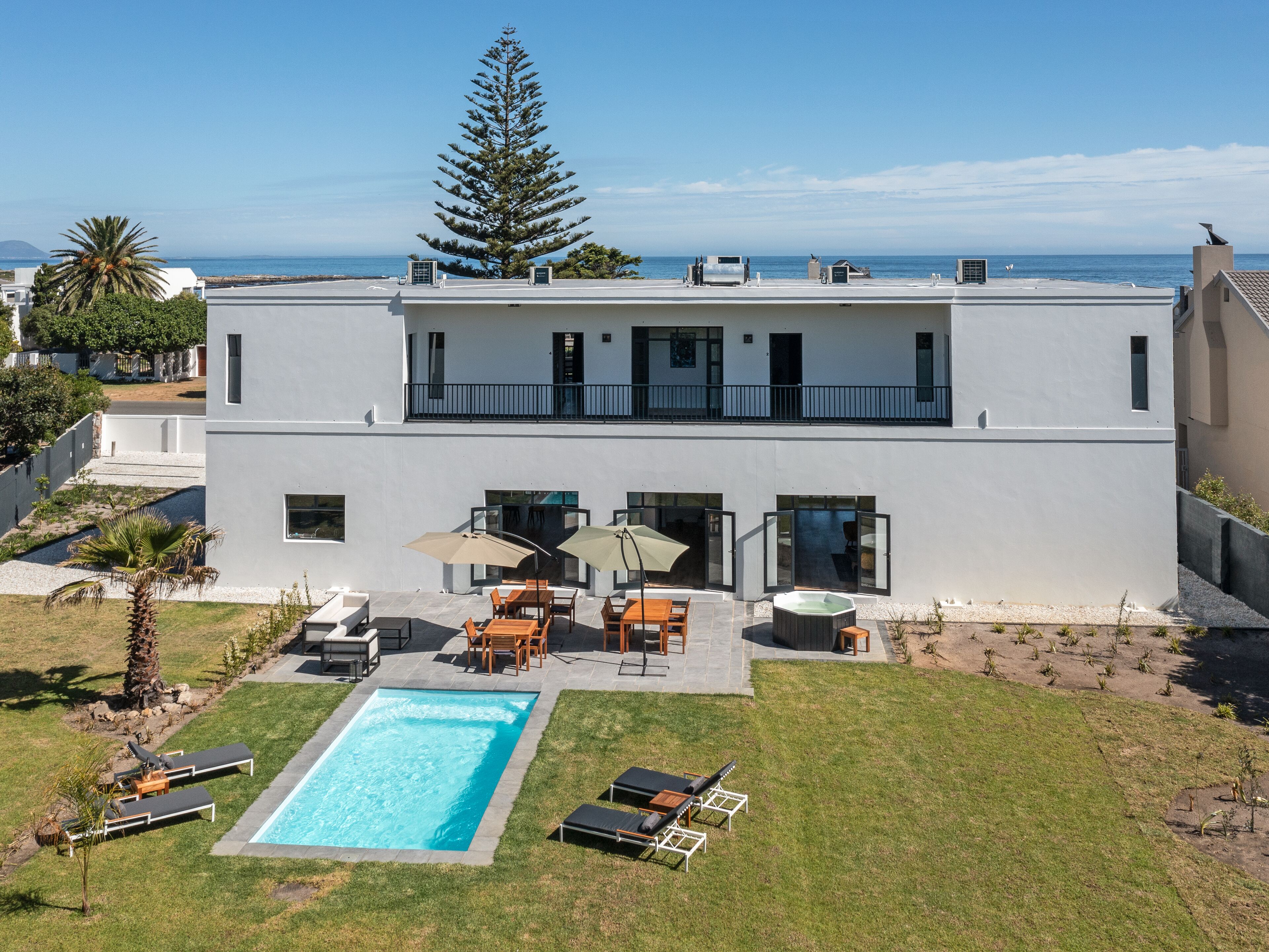 Glow Boutique Suites