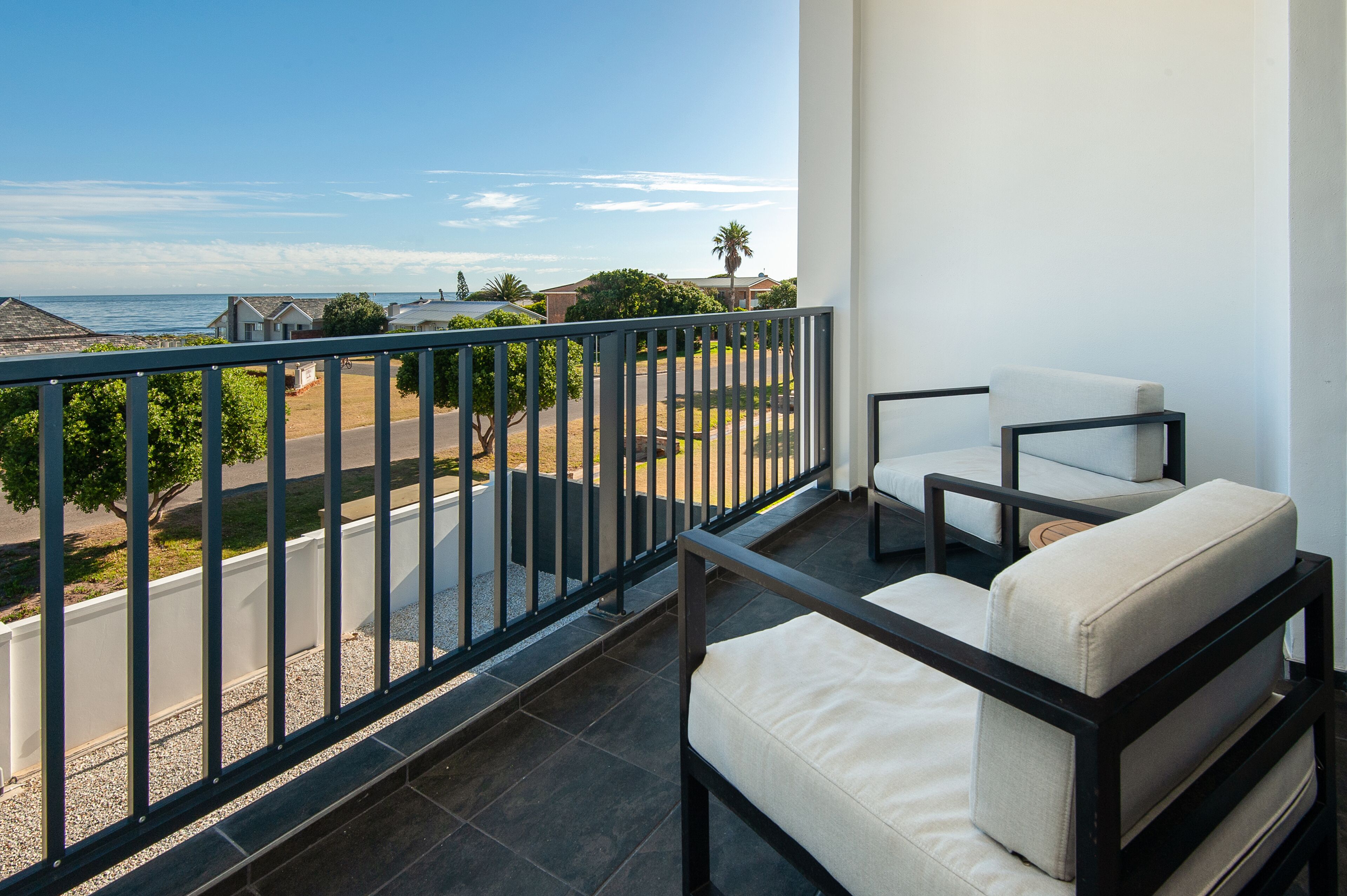 Glow Boutique Suites