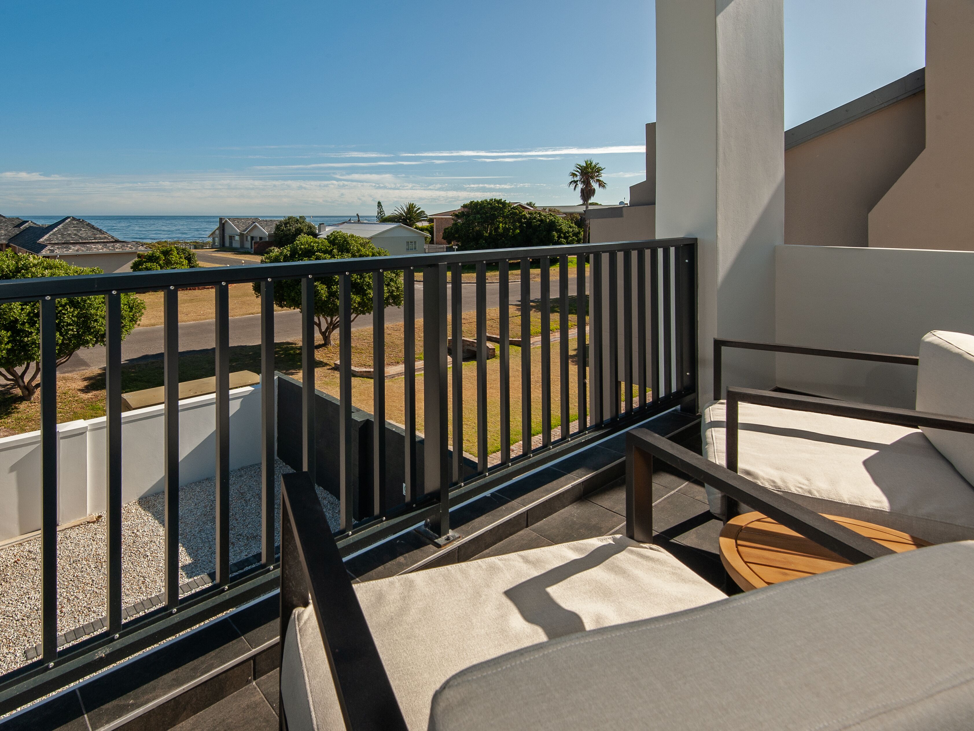 Glow Boutique Suites