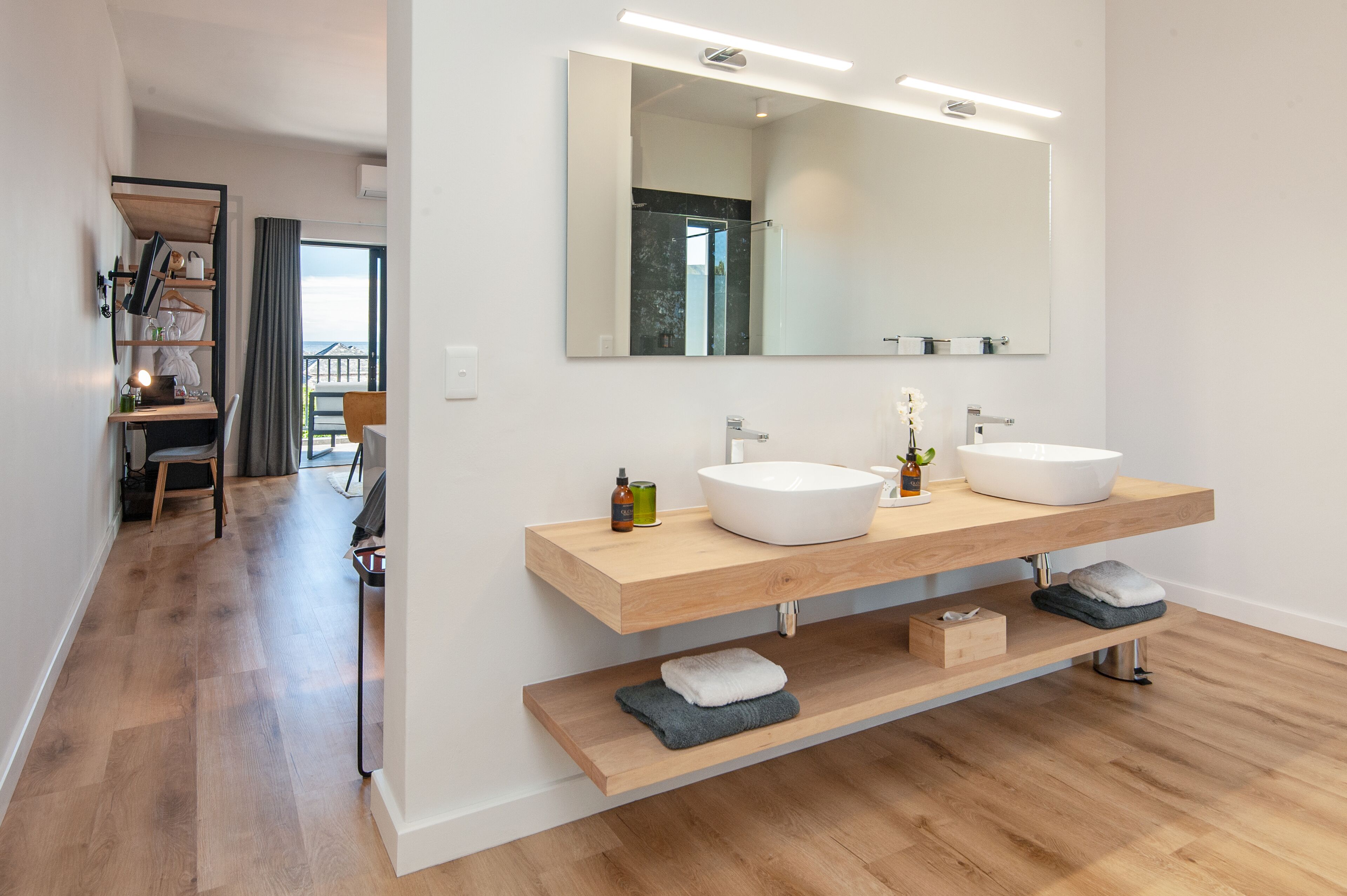 Glow Boutique Suites