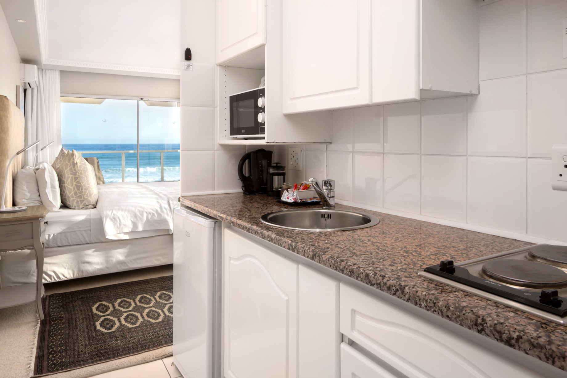 Hermanus Beach Front Lodge